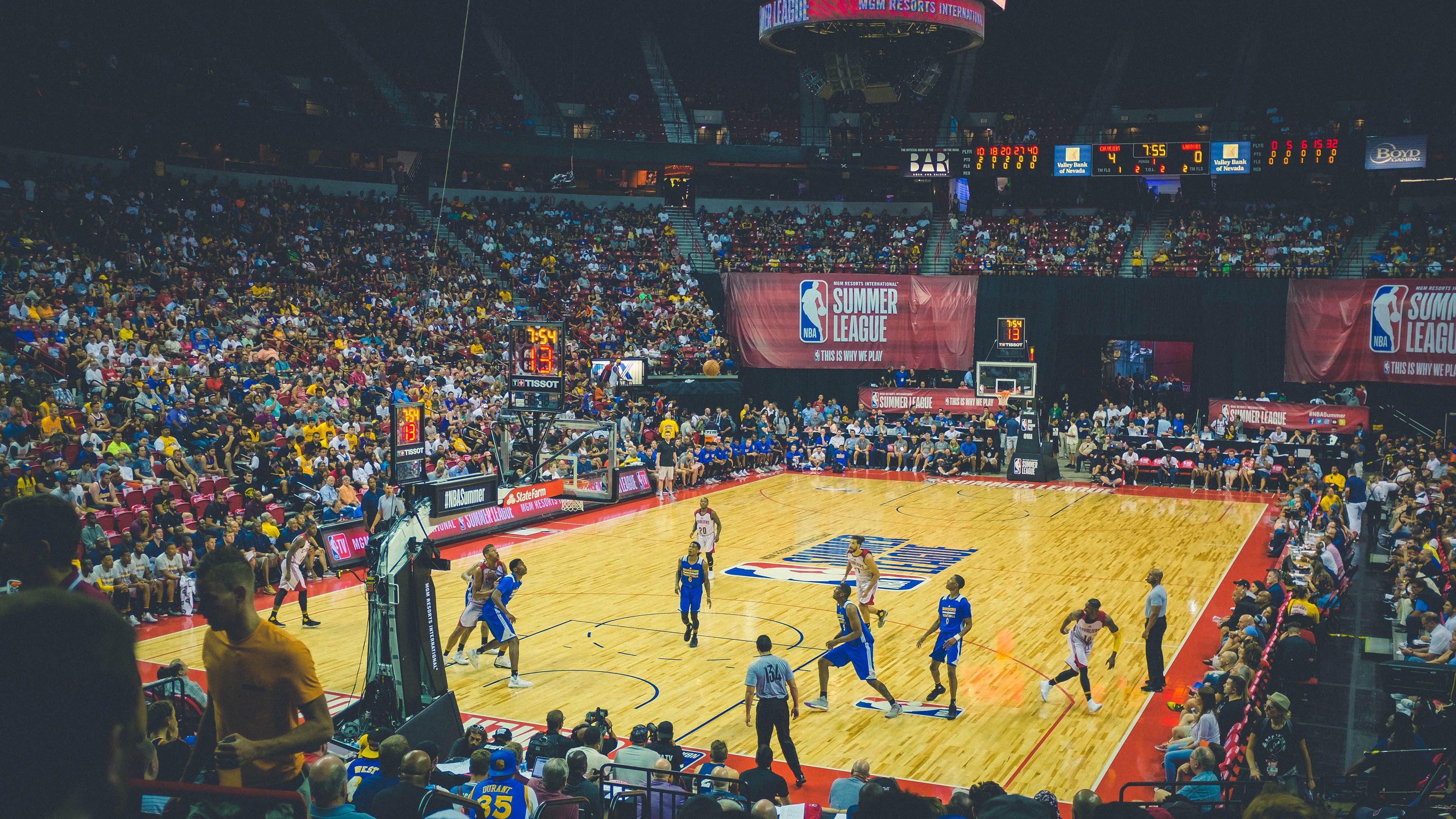 李恩：凭借出色的球场视野，他成为全黑队进攻中不可忽视的力量